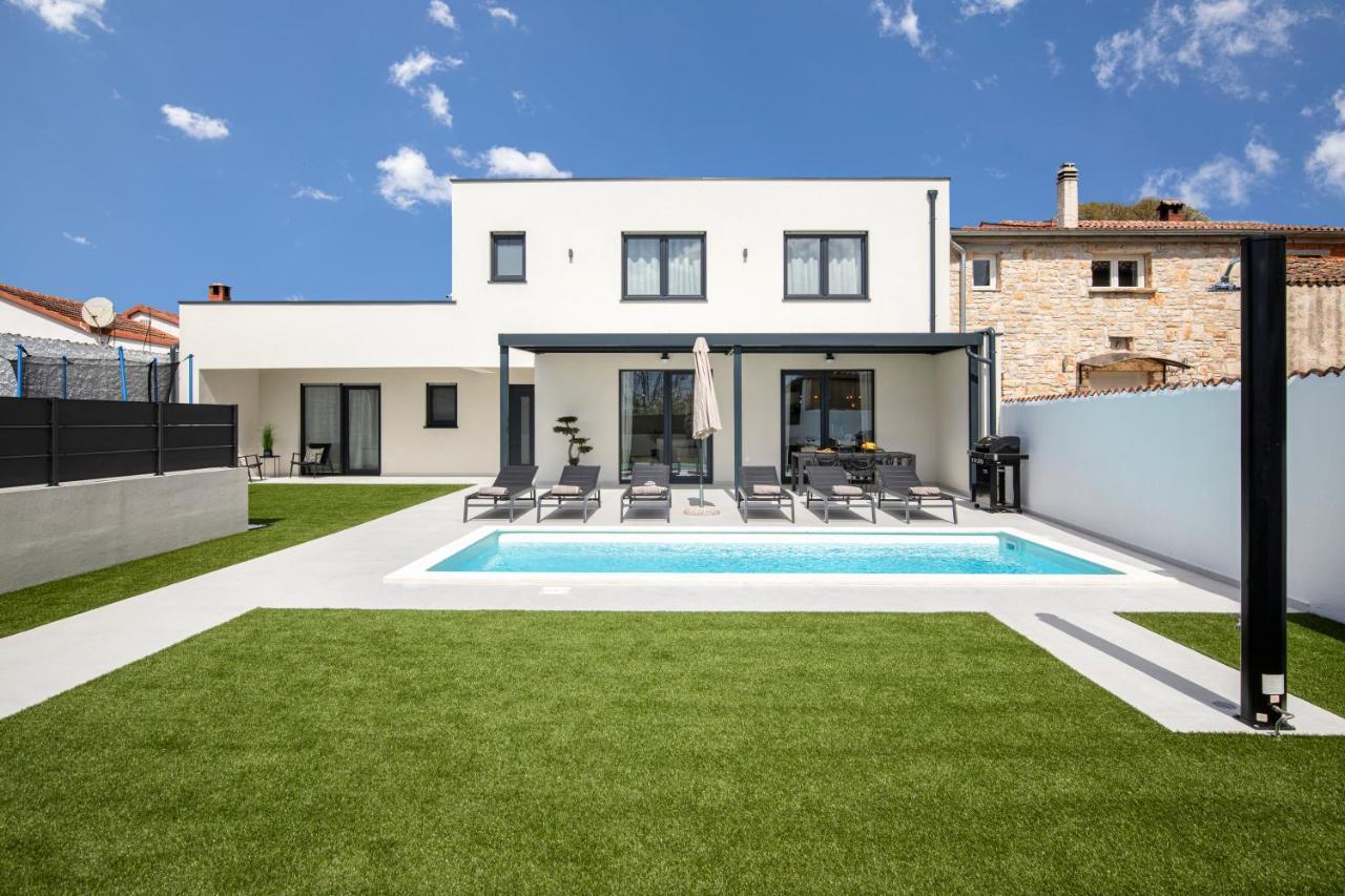 Villa Artis Pula Exterior foto